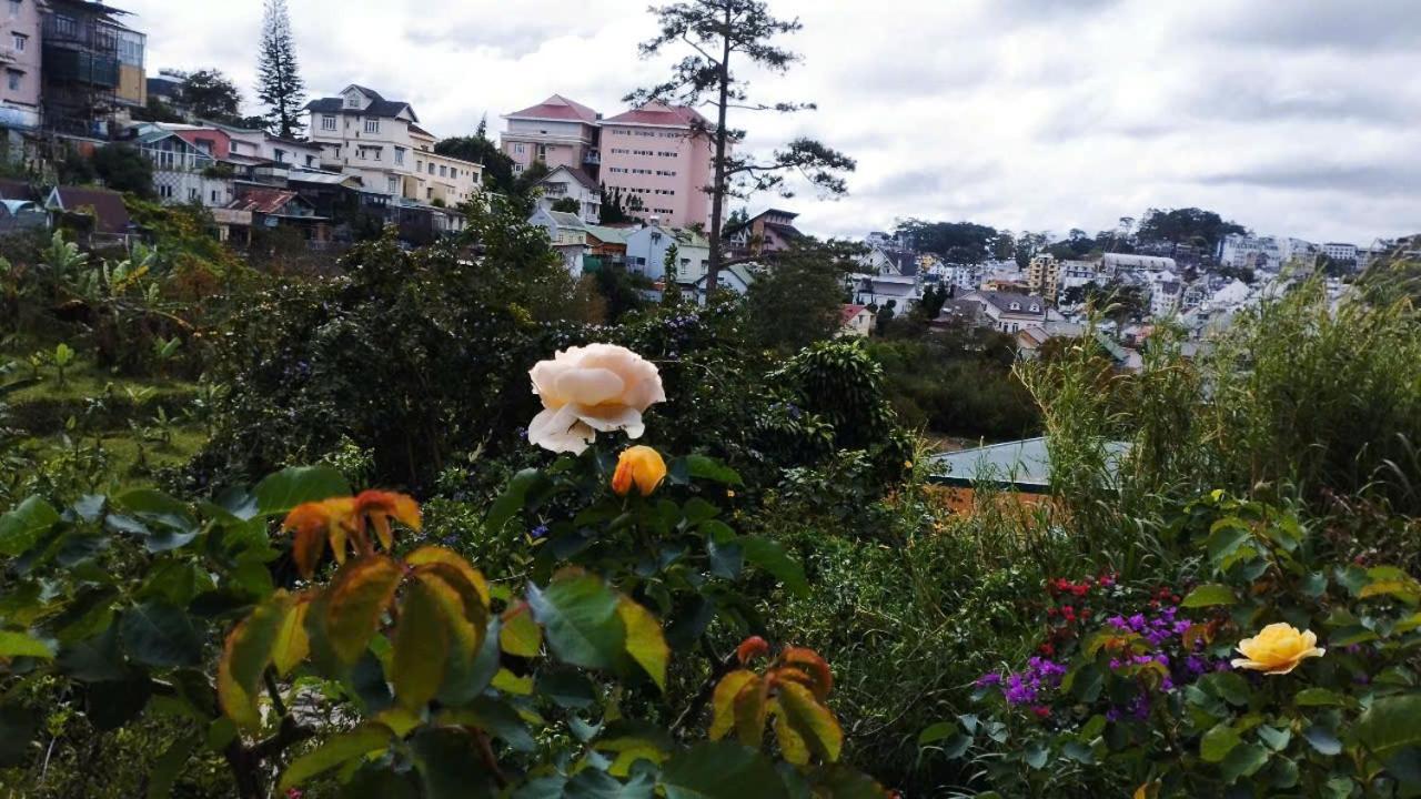 Apartmán Nha Cua Soc Dalat Exteriér fotografie